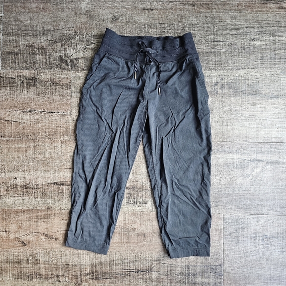 LULULEMON - Pants - Picture 1 of 11